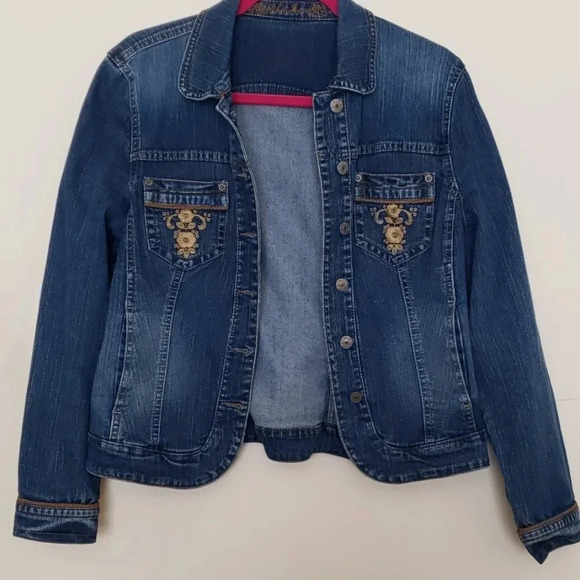 Kikit Boho Style Denim Jacket - Picture 2 of 8